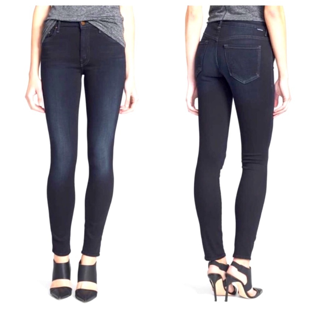 Mother Denim High Waisted Looker Jeans in Coffee Tea or Me? Wash